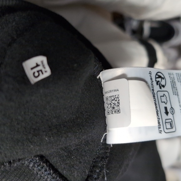 The North Face Coordinates Hoodie Black Small NWOT - Picture 5 of 6